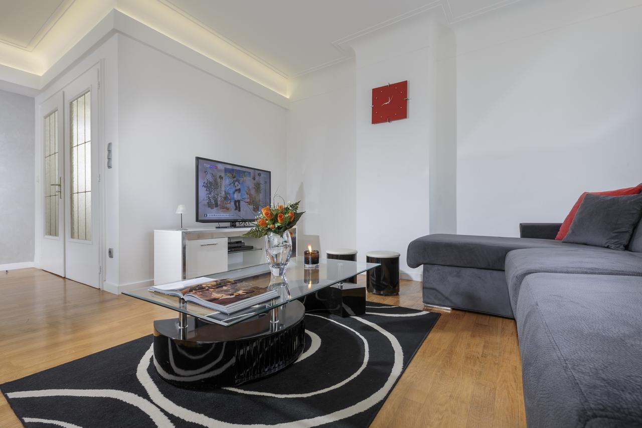 The Queen Luxury Apartments - Villa Carlotta Luxembourg Exterior photo